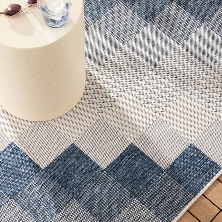 NICOLE MILLER NEW YORK Patio Country Ombre Chevron Outdoor Area Rug, Navy Blue/Cream