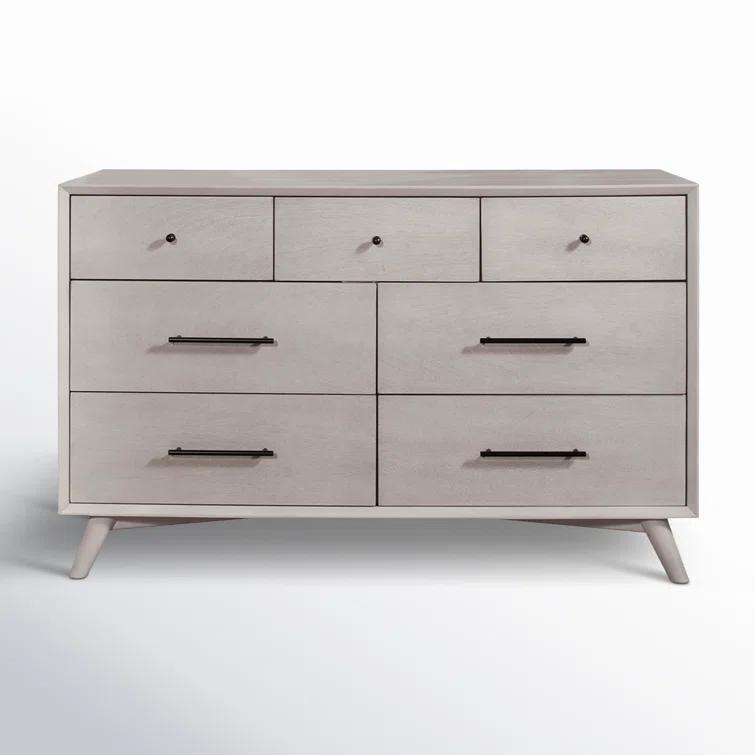 Williams 7-Drawer Dresser