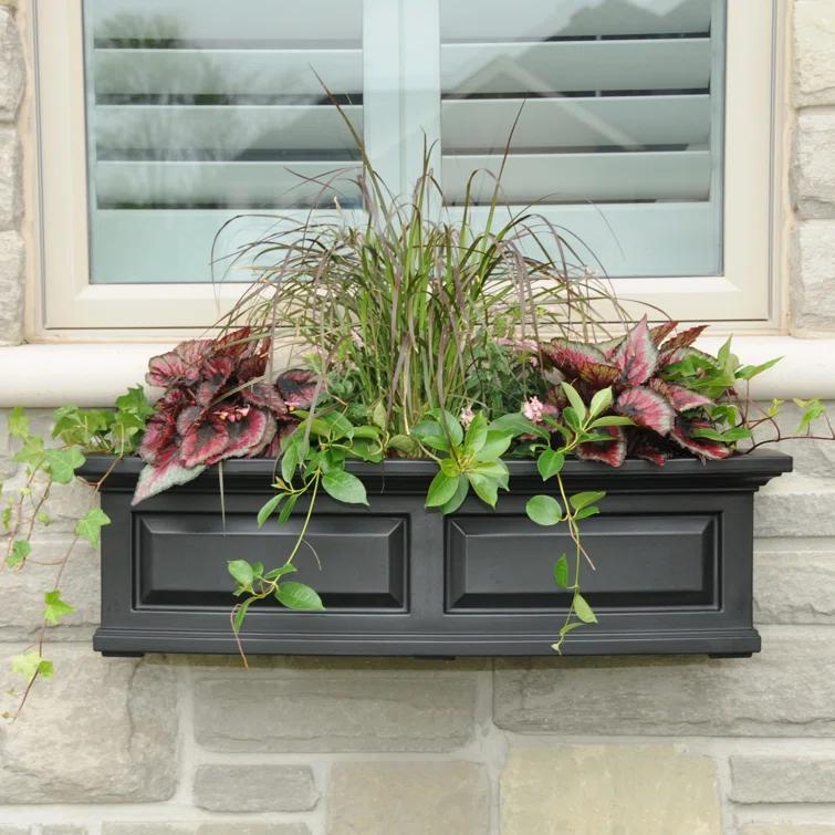 Nantucket Resin Window Box with Water Reservoir