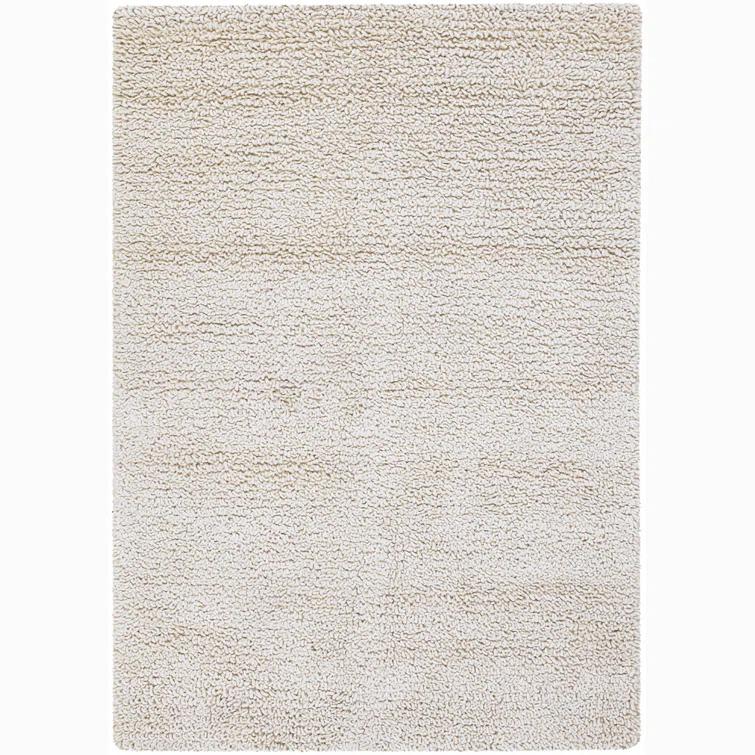 Ivory Elegance 5' x 7' Hand-Woven Wool & Viscose Shag Rug