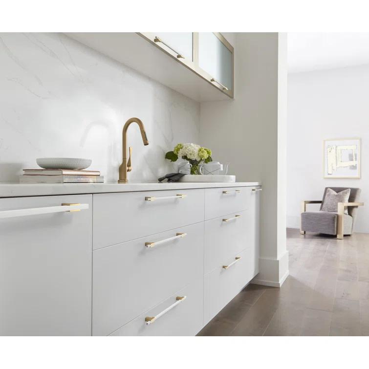 Urbanite Bar Pull