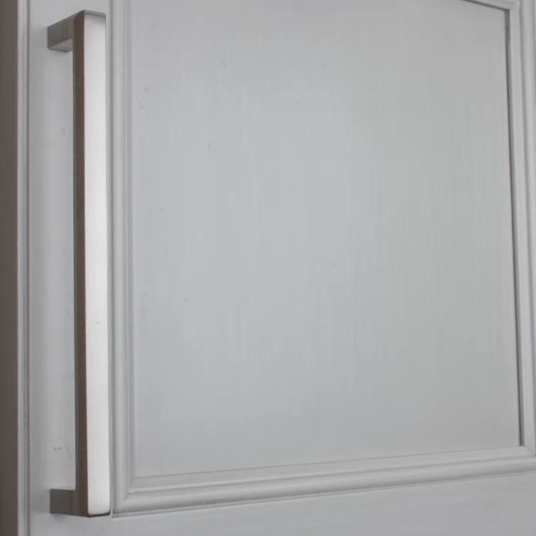 Kingston Collection Solid Square Bar Pull