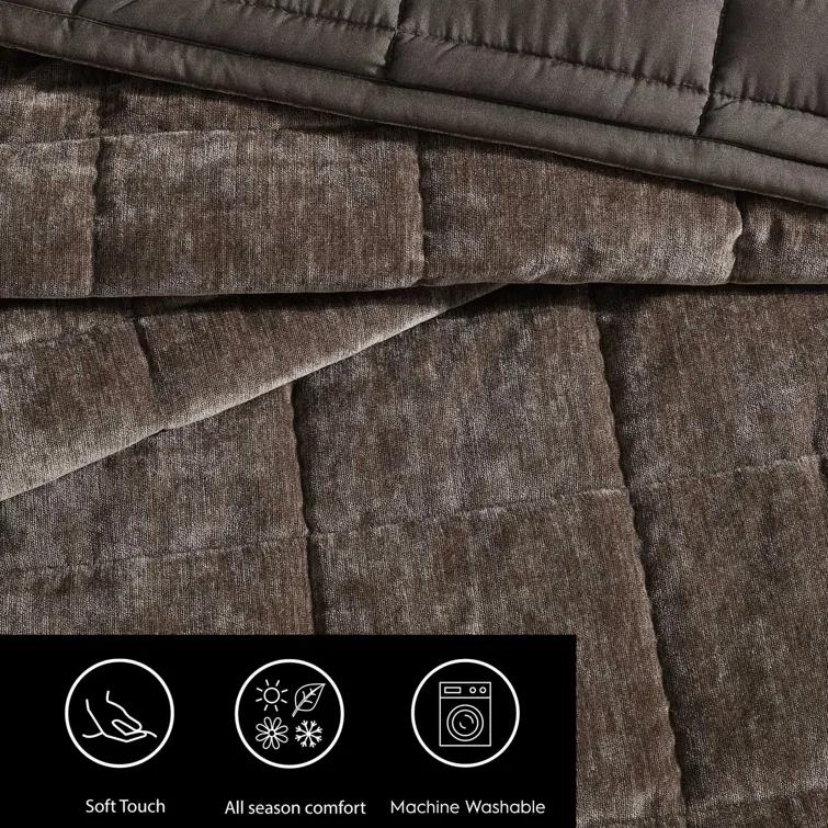 Vera Wang Vera Wang Chenille Box Solid Reversible Quilt Set