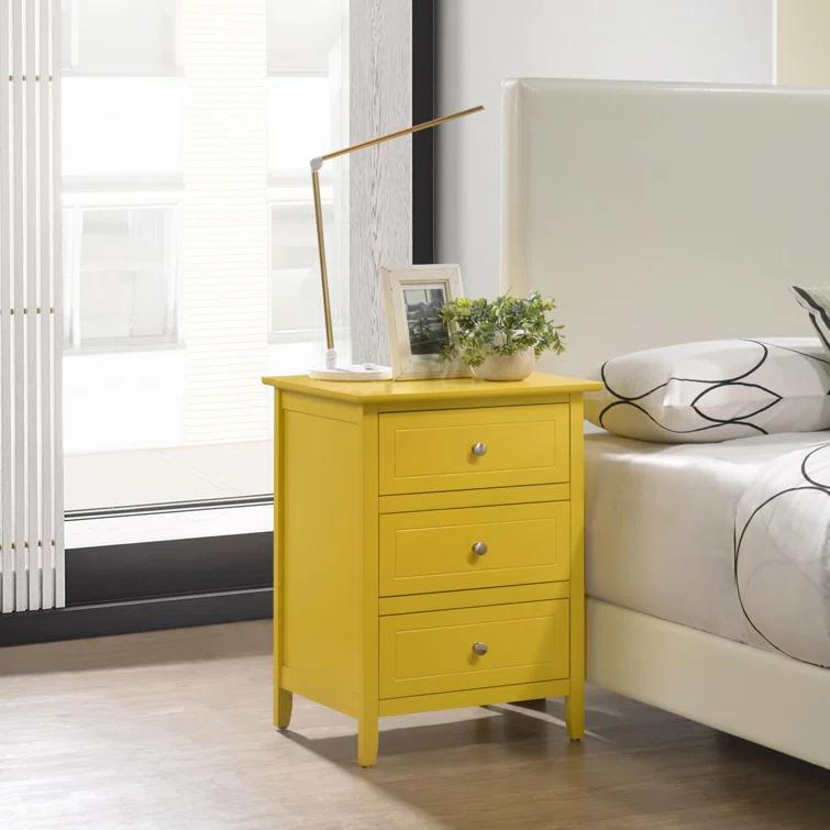 Daniel 19'' W Nightstand