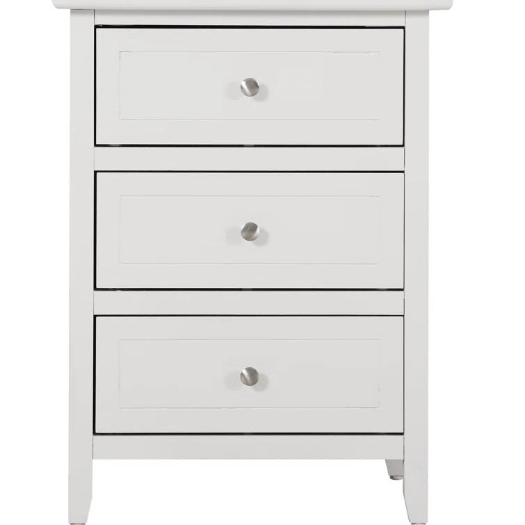 Daniel 19'' W Nightstand