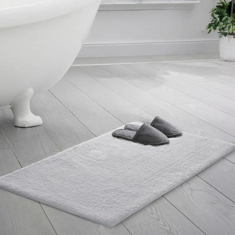 Madison Park Signature Marshmallow Quick Dry Bath Rug with Non-Slip Backing