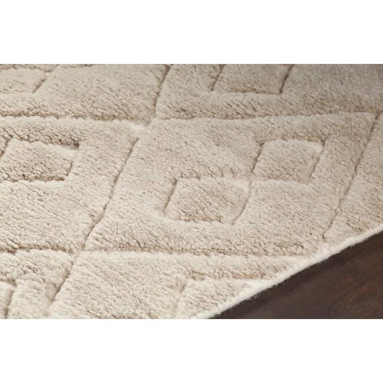 Ivory Geometric Hand-Knotted Wool 5' x 7' Rug
