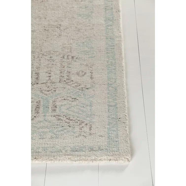 Isla Hand Knotted Wool Geometric Indoor Rug