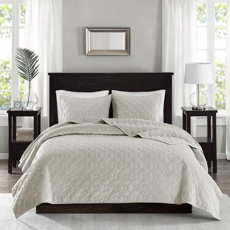 Madison Park Harper 3 Piece Velvet Quilt Set