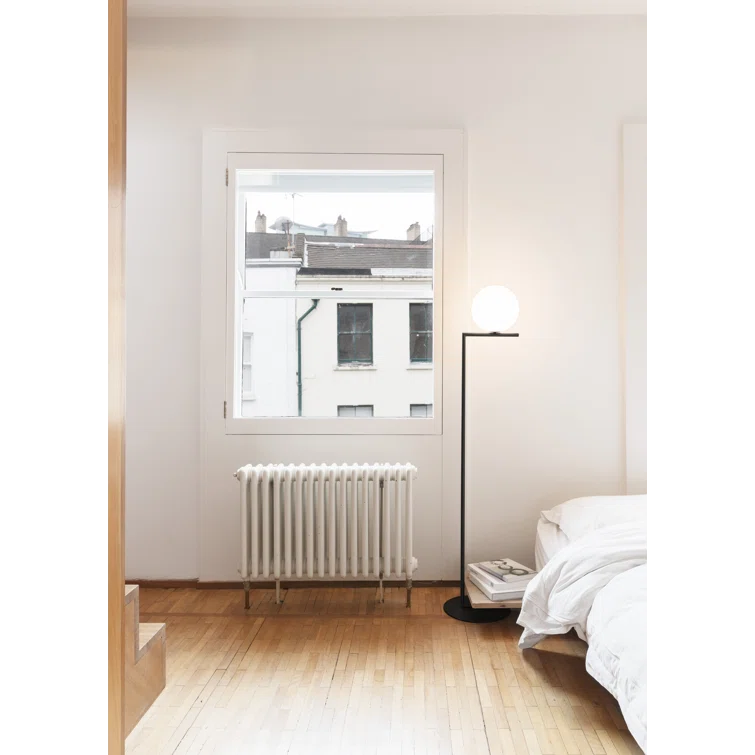 IC Task Floor Lamp