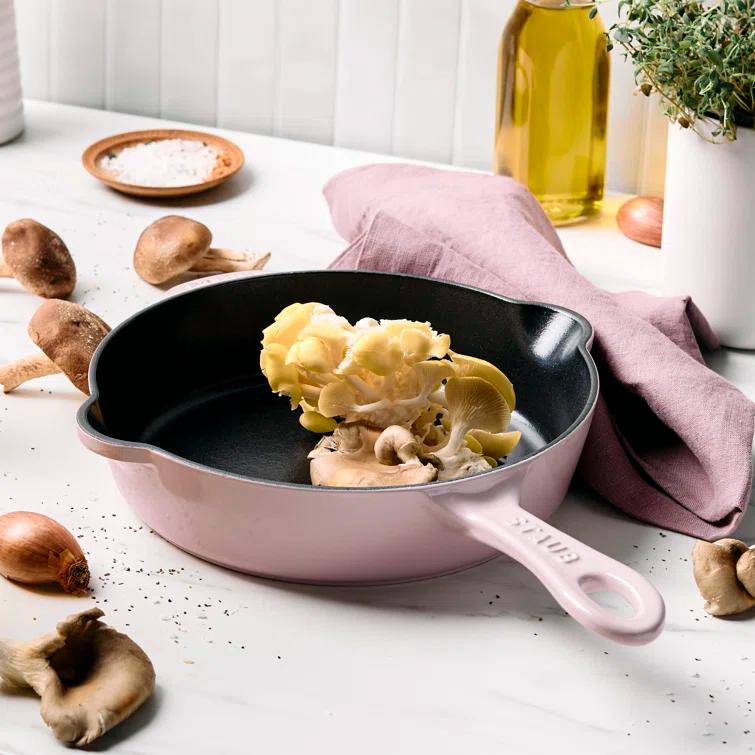 Staub Staub Cast Iron Fry Pan - Peony Pink