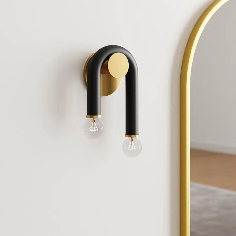 Jeffery Sconce