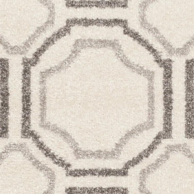 Amherst Performance Geometric Rug