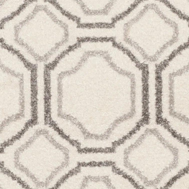 Amherst Performance Geometric Rug