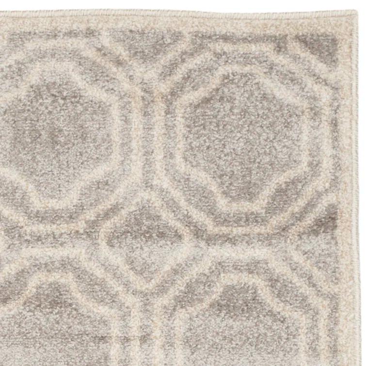 Amherst Performance Geometric Rug