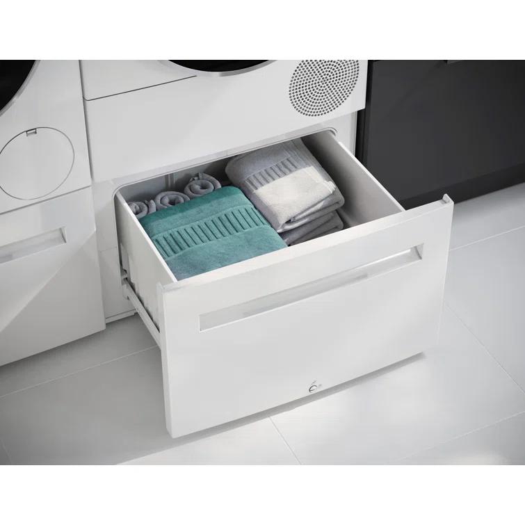 Bosch 500 Series White Smart Front Load Washer with Stainless Steel Drum