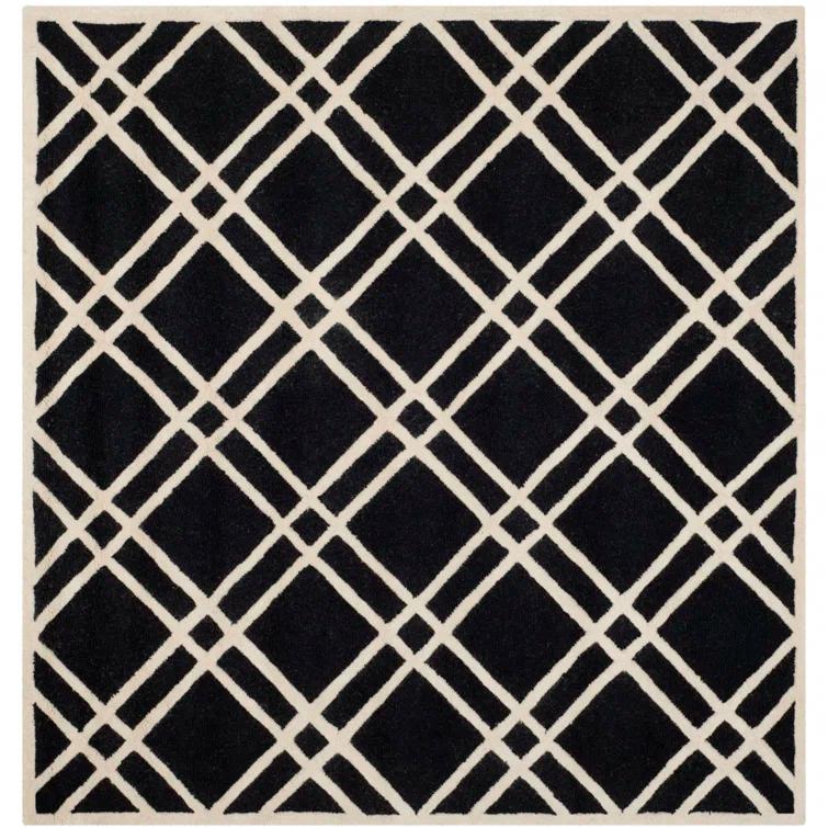 Deedgra Hand Tufted Wool Geometric Rug