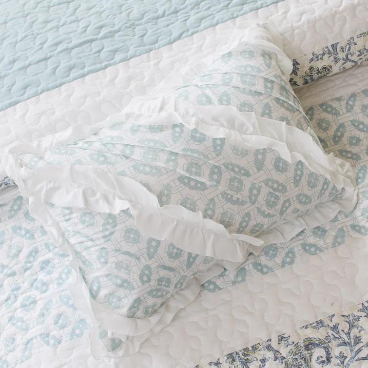 Madison Park Dawn 6 Piece Cotton Percale Quilt Set with Throw Pillows