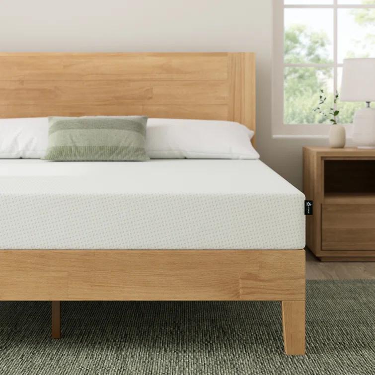 Zinus Zinus Medium Firm Green Tea Memory Foam Mattress