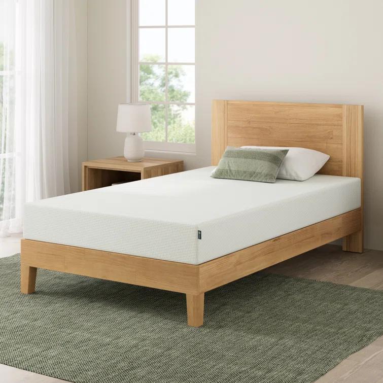 Zinus Zinus Medium Firm Green Tea Memory Foam Mattress