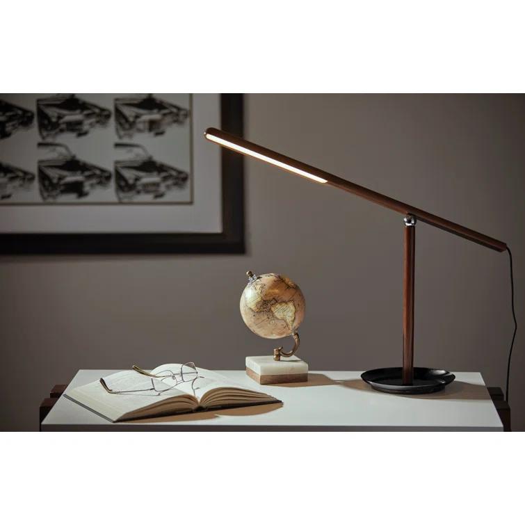 Dris Adjustable Desk Lamp