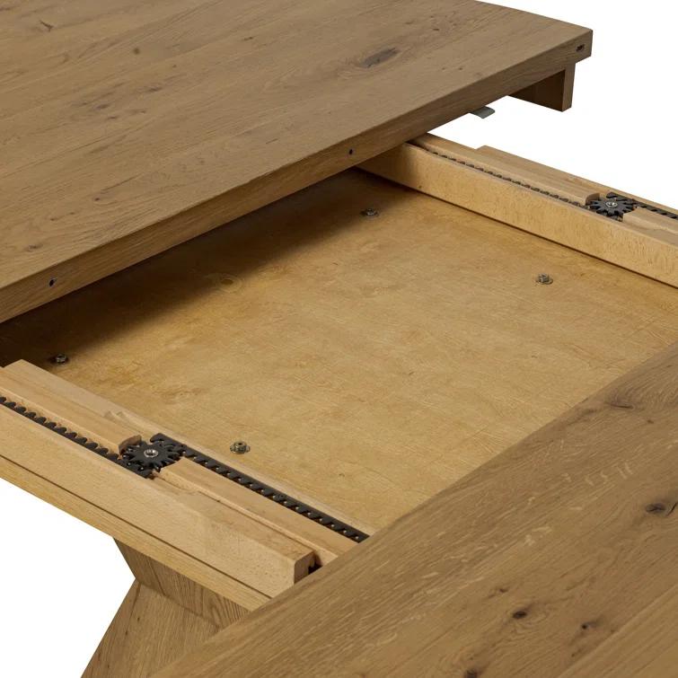 Hermoza Extendable Round Dining Table - Natural Oak