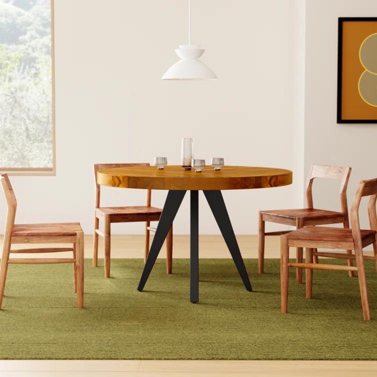 Carlo Round Dining Table