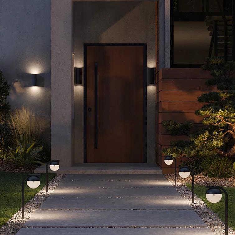 Silo 2 - Bulb 12" H Outdoor Armed Sconce