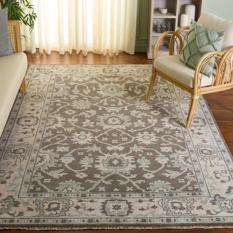 Safavieh Sivas Sivas Hand Knotted New Zealand Wool Oriental Rug
