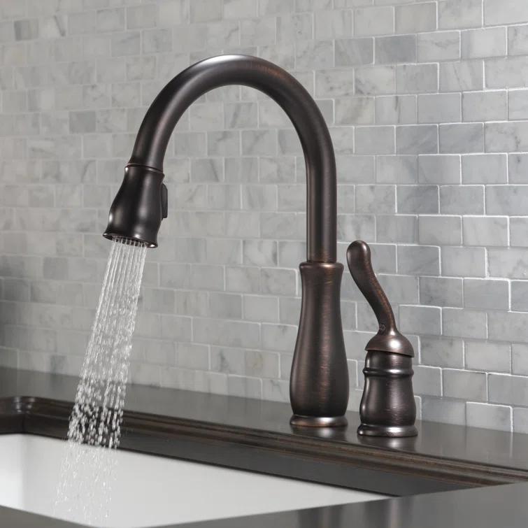 Leland Pull Down Sprayer Kitchen Sink Faucet, Single Handle Kitchen Faucet