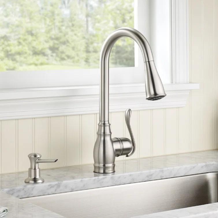 Moen Anabelle Single Handle Deck-mount Pull-down Kitchen Faucet with Sprayer ( Deck Plate Included ) (Soap Dispenser Included)