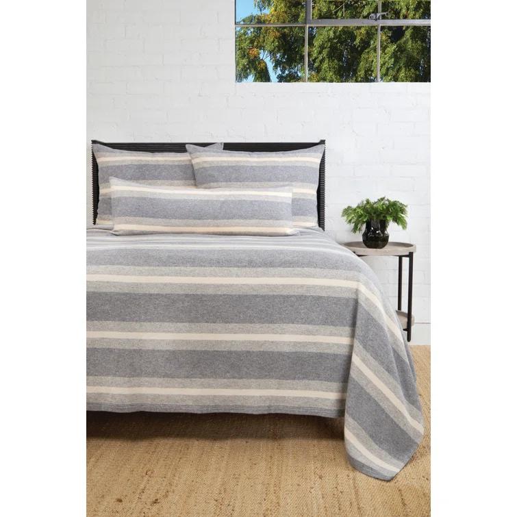 Pom Pom At Home Alpine Hand Woven Throw Blanket