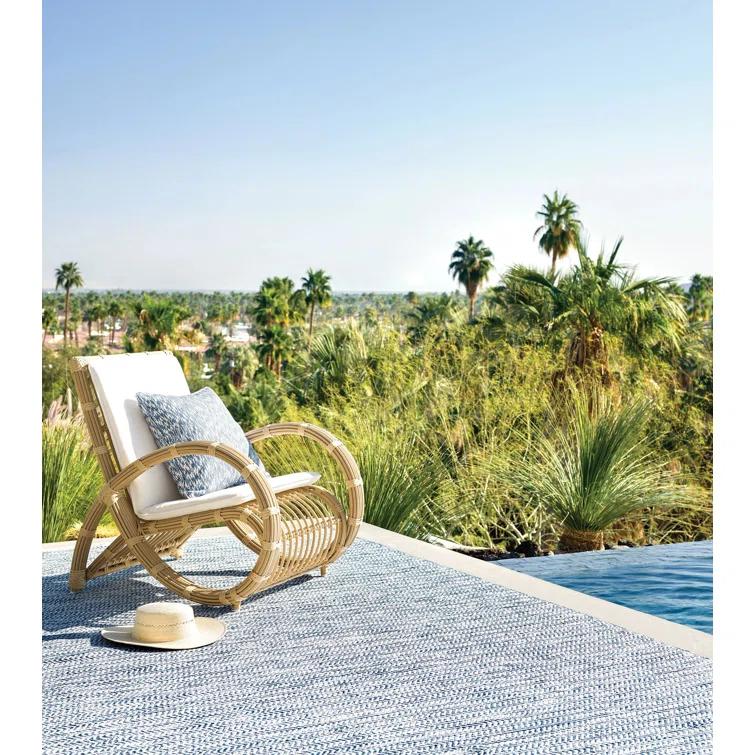 Coastal Blue Handwoven Indoor/Outdoor Rug
