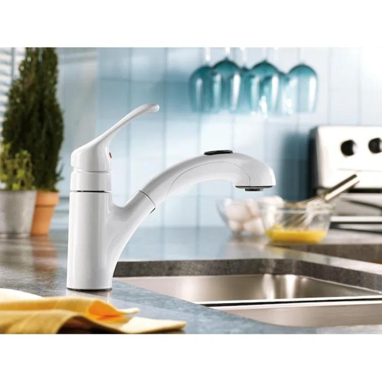 MOEN Renzo Spot Resist Stainless 9 in. H Pull Out Sprayer Kitchen Faucet with 360° Spout Swivel and PowerClean