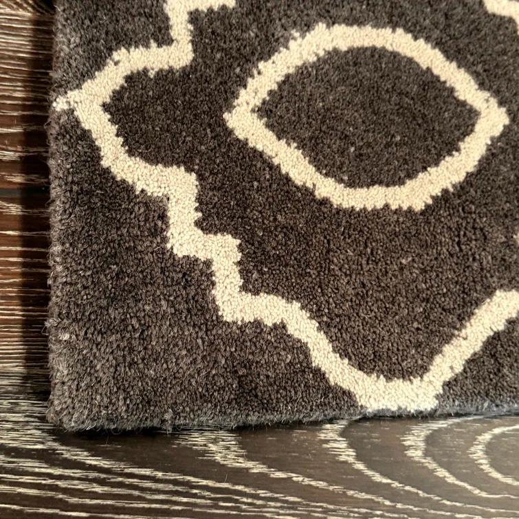 Stella Authentic Handmade and Hand Tufted Muted Grey with Cream Trellis Design Wool Indoor Area Rug