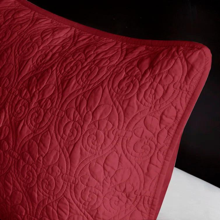 Quebec Reversible Bedspread Set
