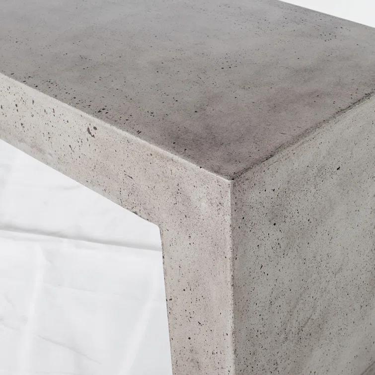 Magen Indoor / Outdoor Bench
