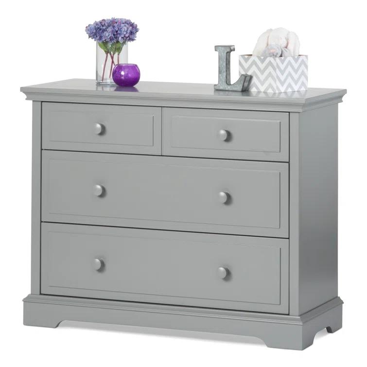 Universal Select 3 Drawer Dresser