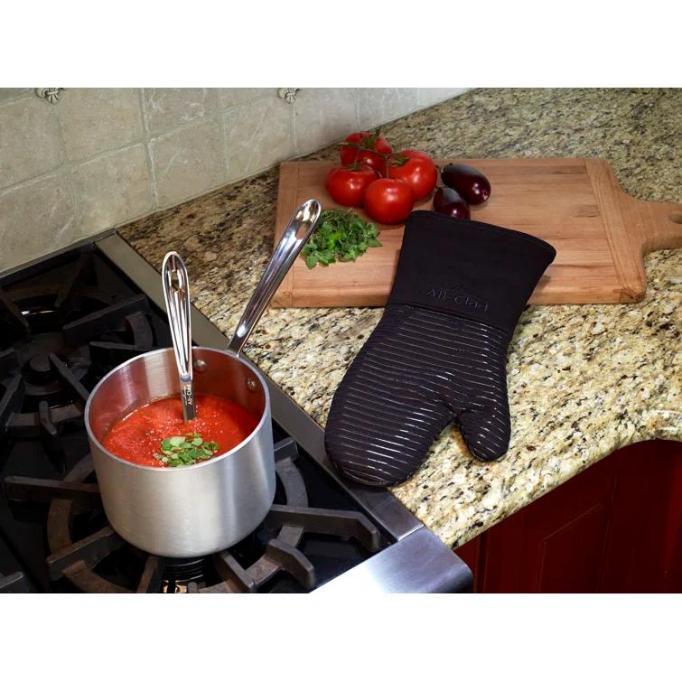 All-Clad Oven Mitt