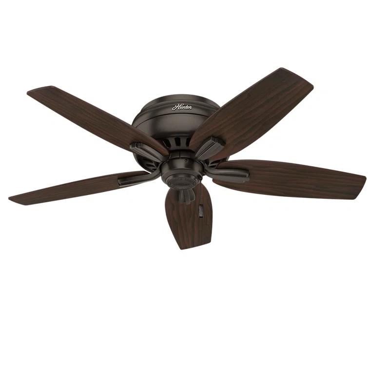 Hunter Fan Newsome 42" 5 - Blade Traditional Flush Mount Indoor Ceiling Fan with Lights and Pull Chains