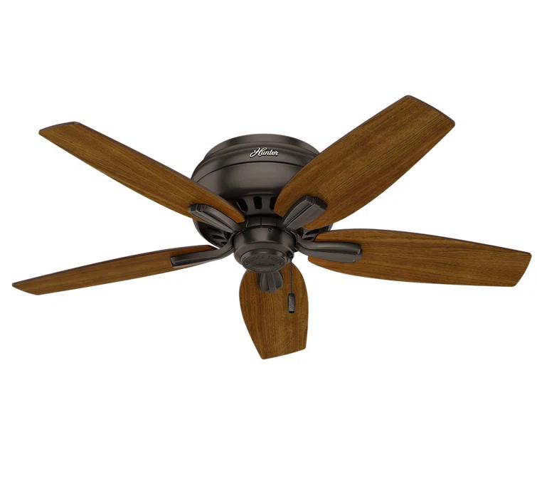 Hunter Fan Newsome 42" 5 - Blade Traditional Flush Mount Indoor Ceiling Fan with Lights and Pull Chains