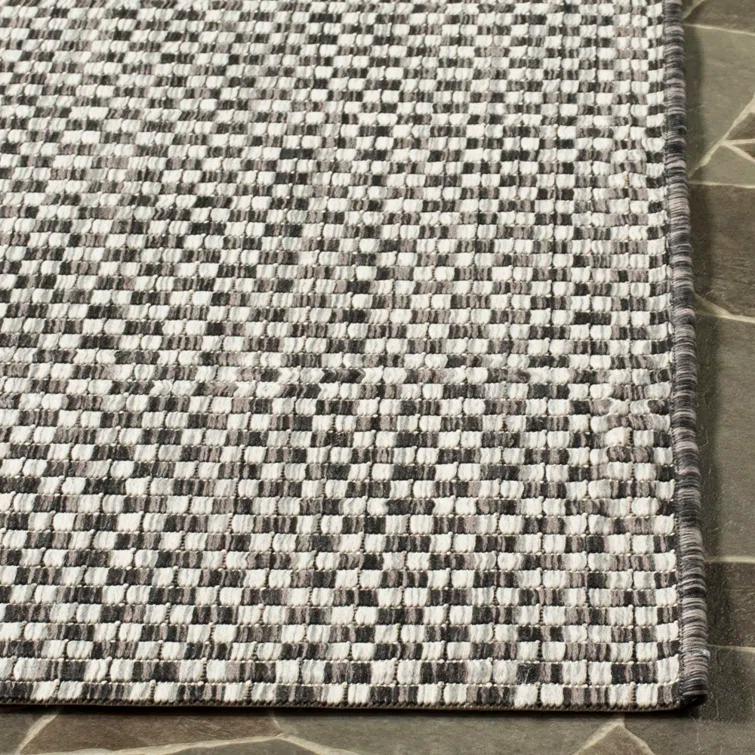Dirks Performance Geometric Rug