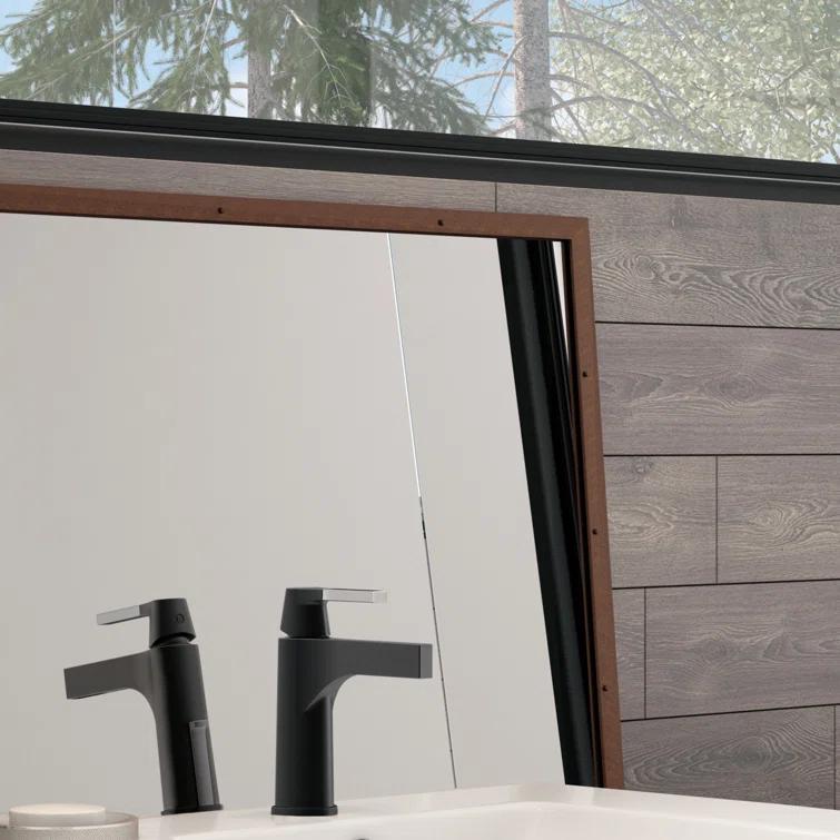 Zura Single Hole Bathroom Faucet with Drain Assembly