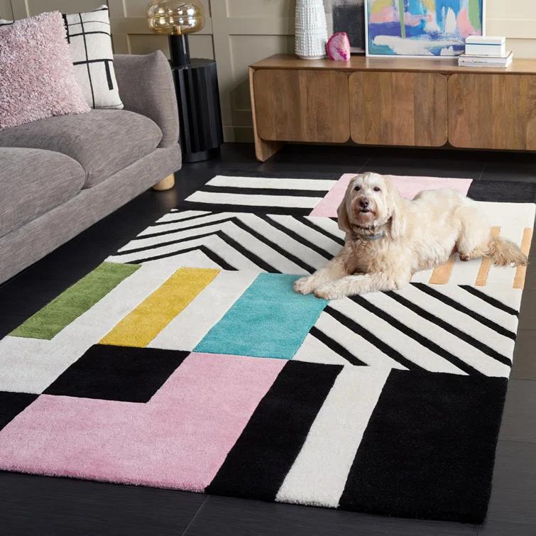 Tripoli Handmade Wool Ivory/Black/Pink Rug