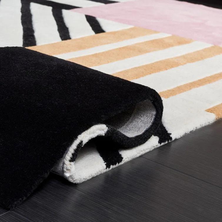 Tripoli Handmade Wool Ivory/Black/Pink Rug