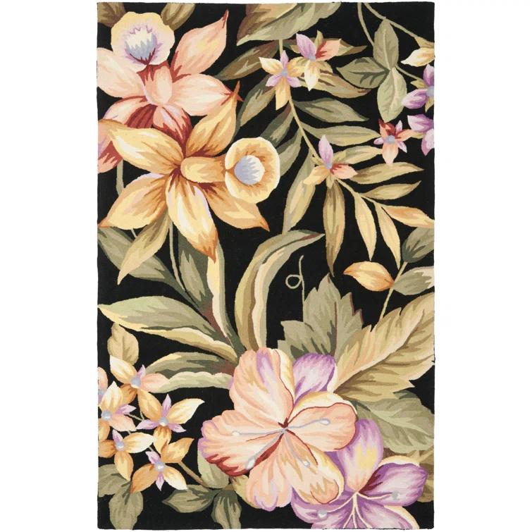 Hogle Hand Hooked Wool Pile Floral Rug