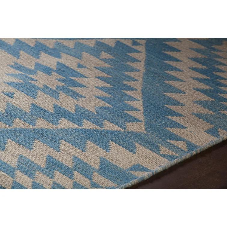 Winnie Hand-Woven Blue/Beige Area Rug