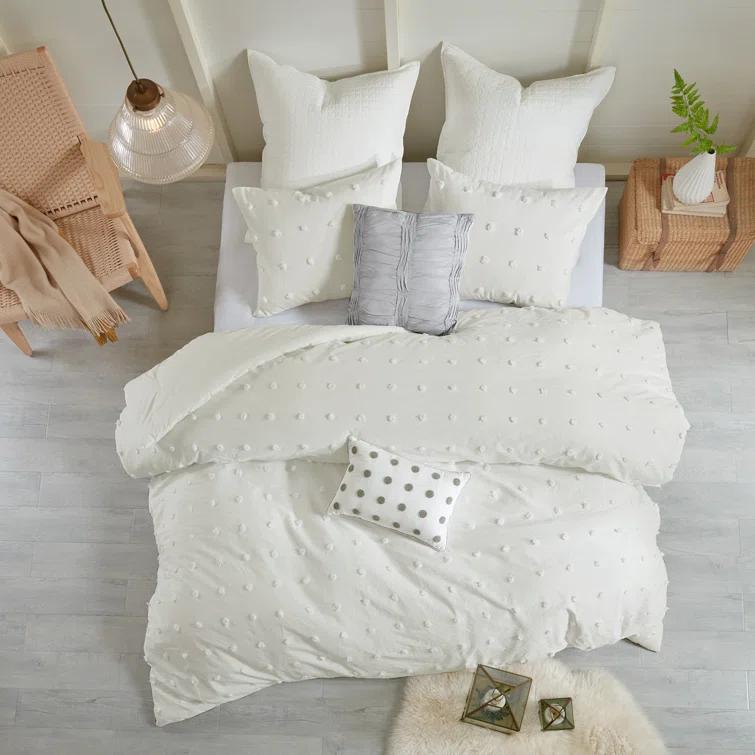 Intelligent Design Brooklyn Cotton Jacquard Comforter Set with Euro Shams and Throw Pillows