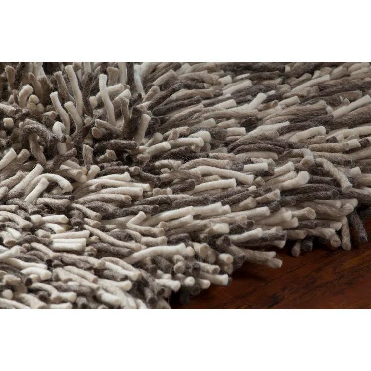 Big Jos Wool Area Rug in White And Gray