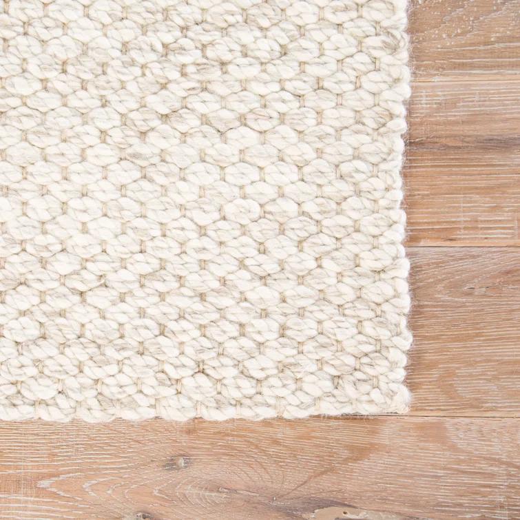 Scandinavia Rakel Wool Area Rug in Solid Taupe/White